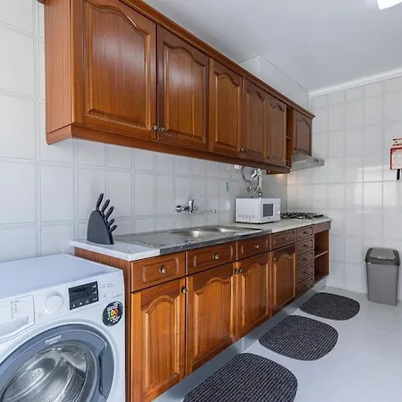 Triana Apartment *