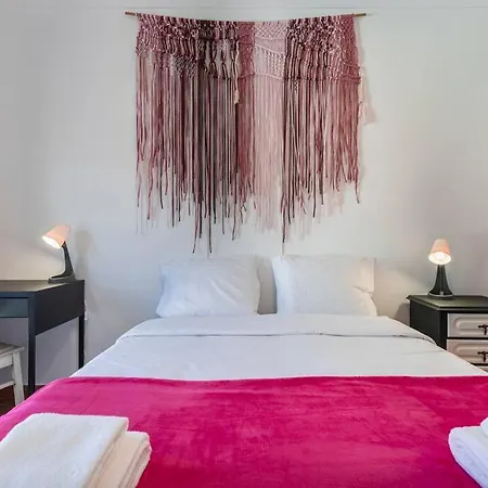 Apartment Triana *